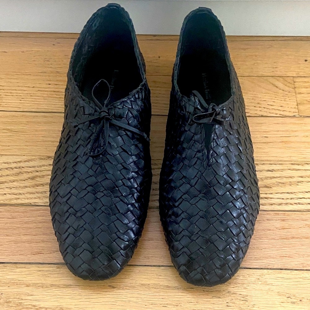 Massimo Dutti Black Woven Leather Oxfords